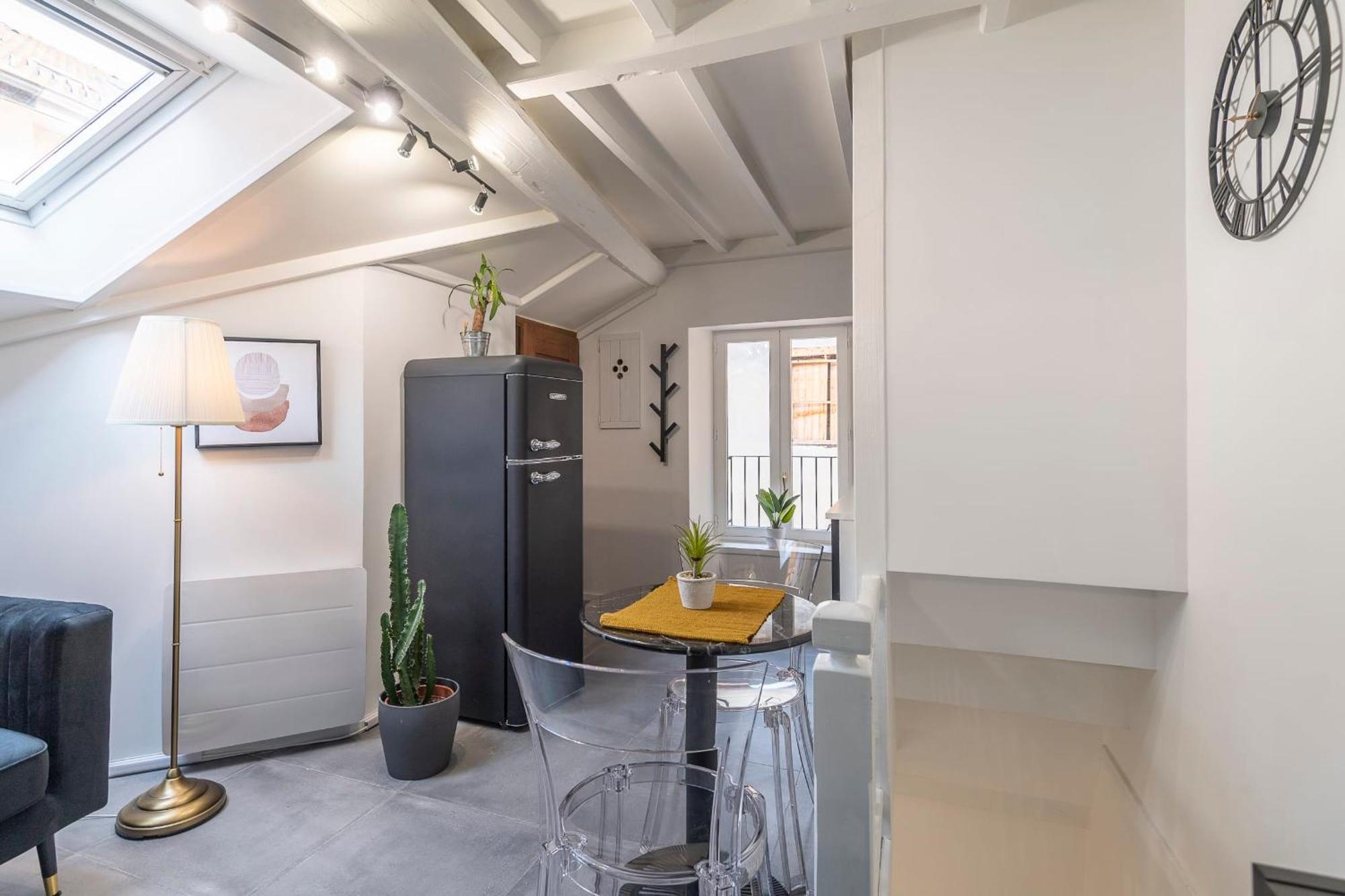 Nice T2 Apartment In The Heart Of The Old Town Of Annecy Near The Lake Ngoại thất bức ảnh